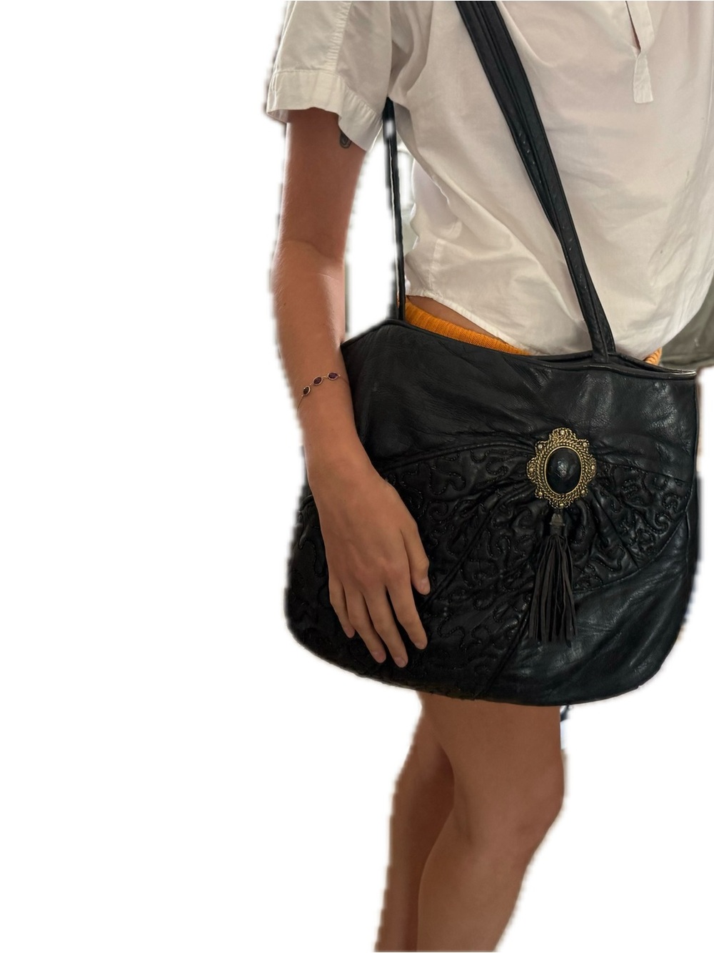 Vintage 80S Shoulder Bag with Decorative Medallion and Tassel